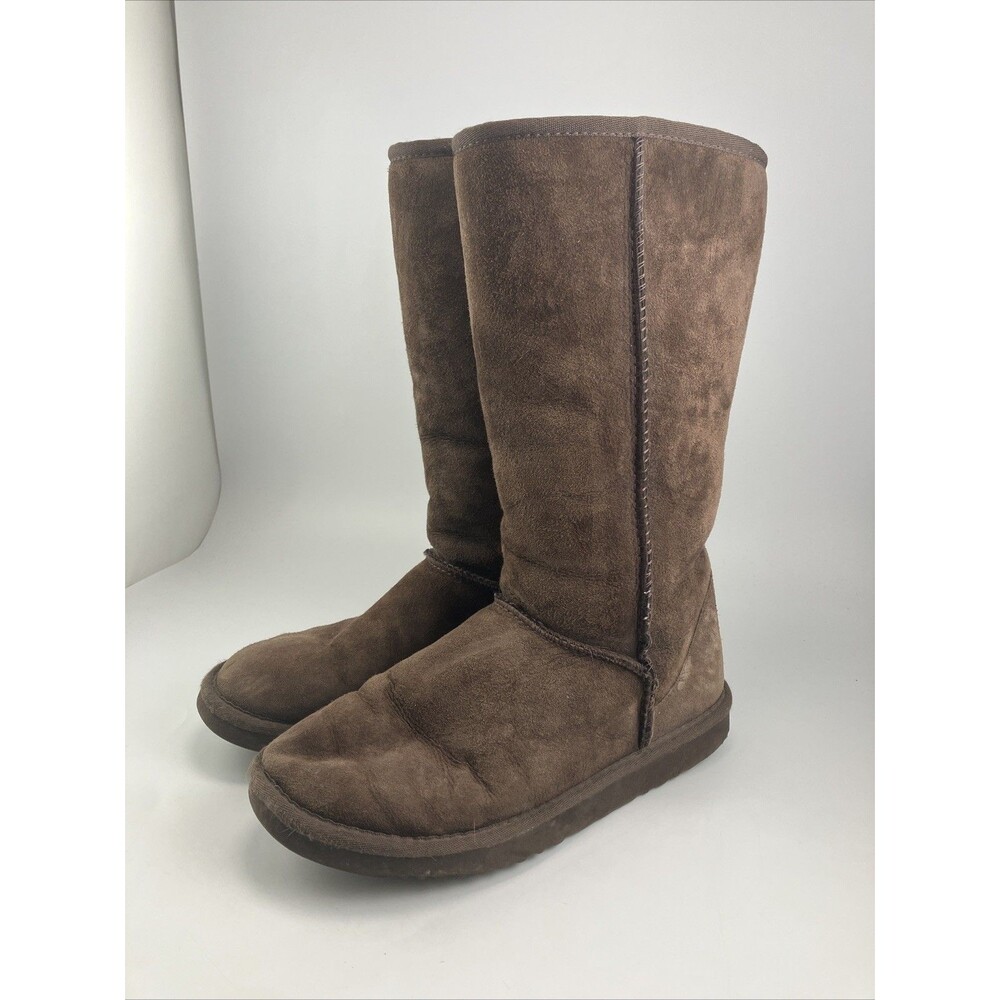 UGG Australia Classic Tall Sheepskin Winter Boots Womens Size 7 Brown Leather